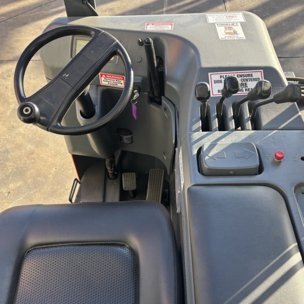Used Toyota Electric Reach Forklift #942