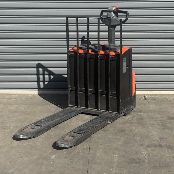 Used BT Electric Pallet Jack #2147