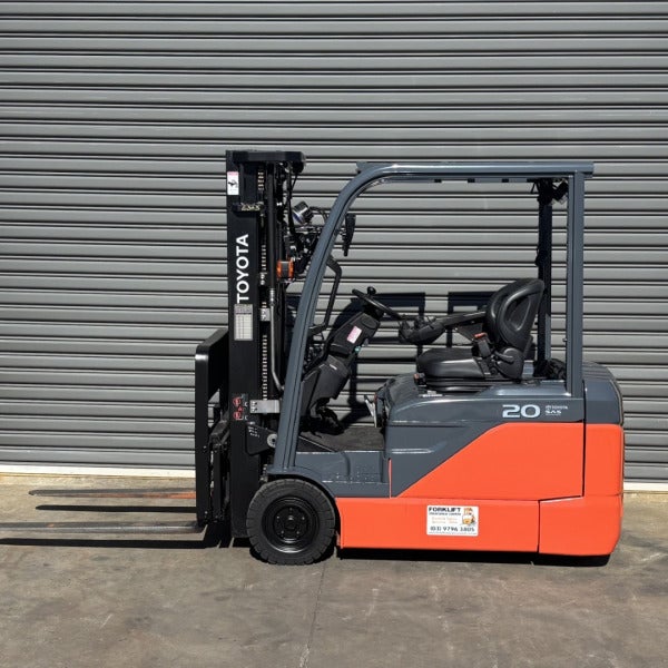 Used Toyota Electric Forklift #2303