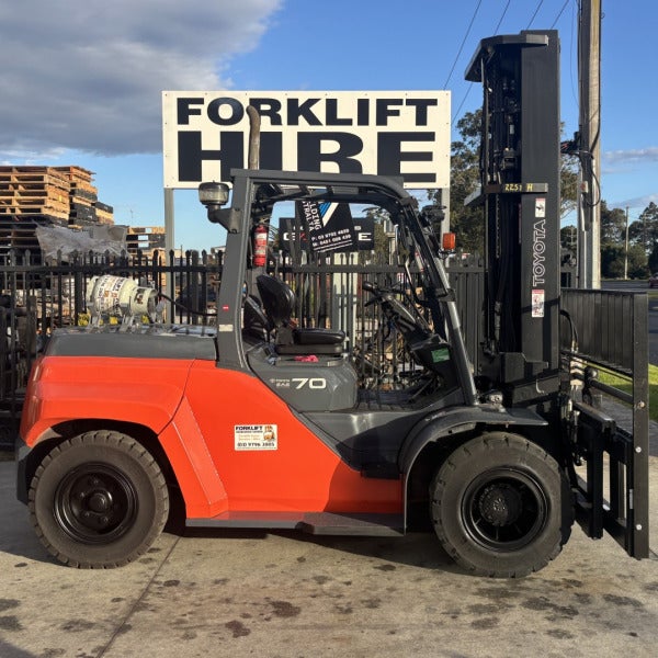 Used Toyota 7T LPG Forklift #2251