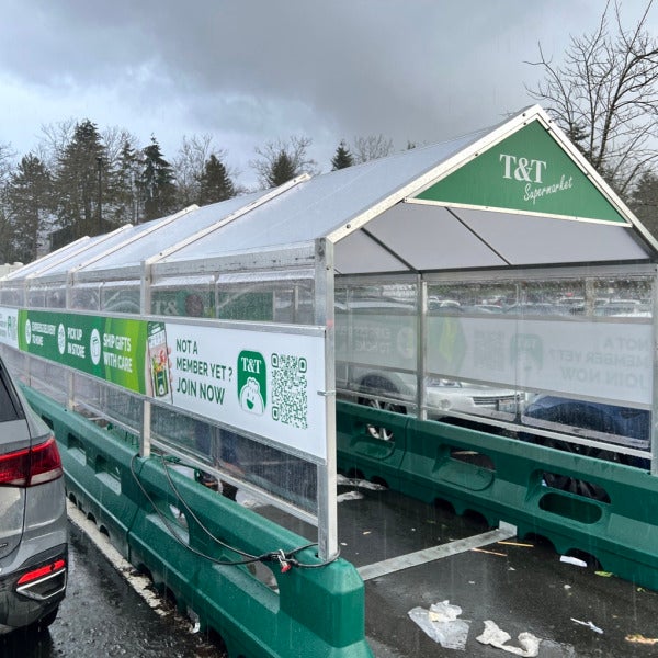 How Custom Shopping Cart Corrals Boost Retail Branding – T&T Supermarket, Bellevue