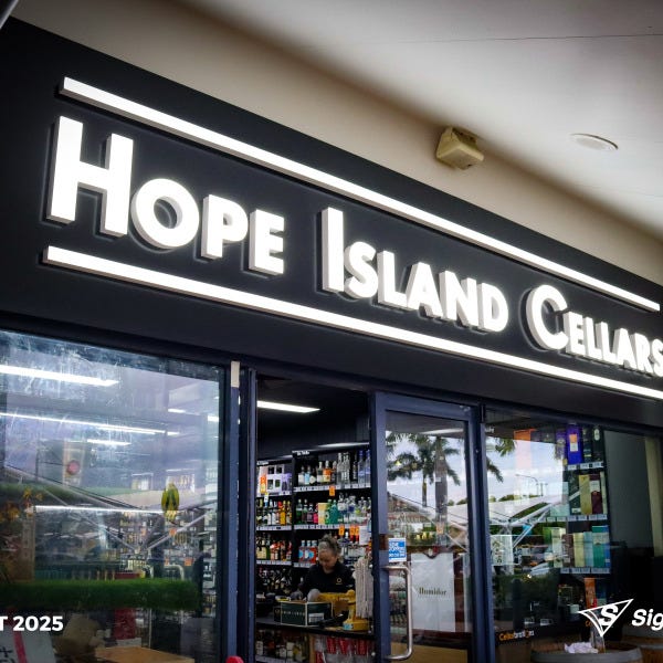 Hope Island Cellars 06 L