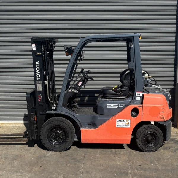 Used Toyota LPG Forklift #1943