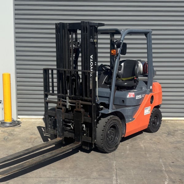 Used Toyota LPG Forklift #1937