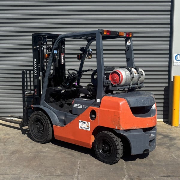 Used Toyota LPG Forklift #1937