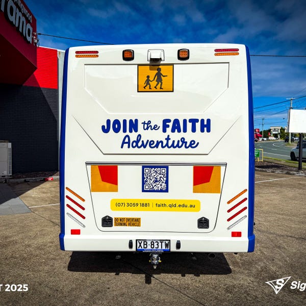 Faith Bus 06 L