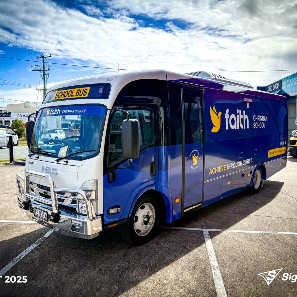 Faith Bus 02 L