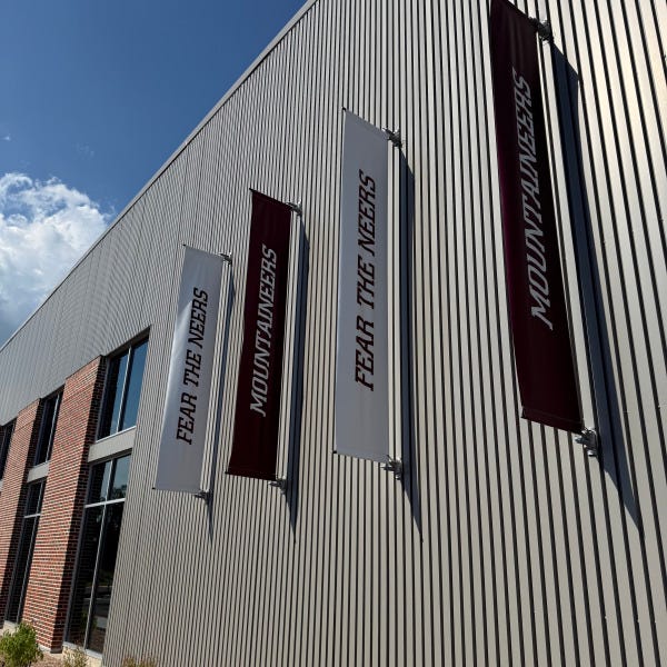 Shriner College_Pole Banners_Kerrville Texas