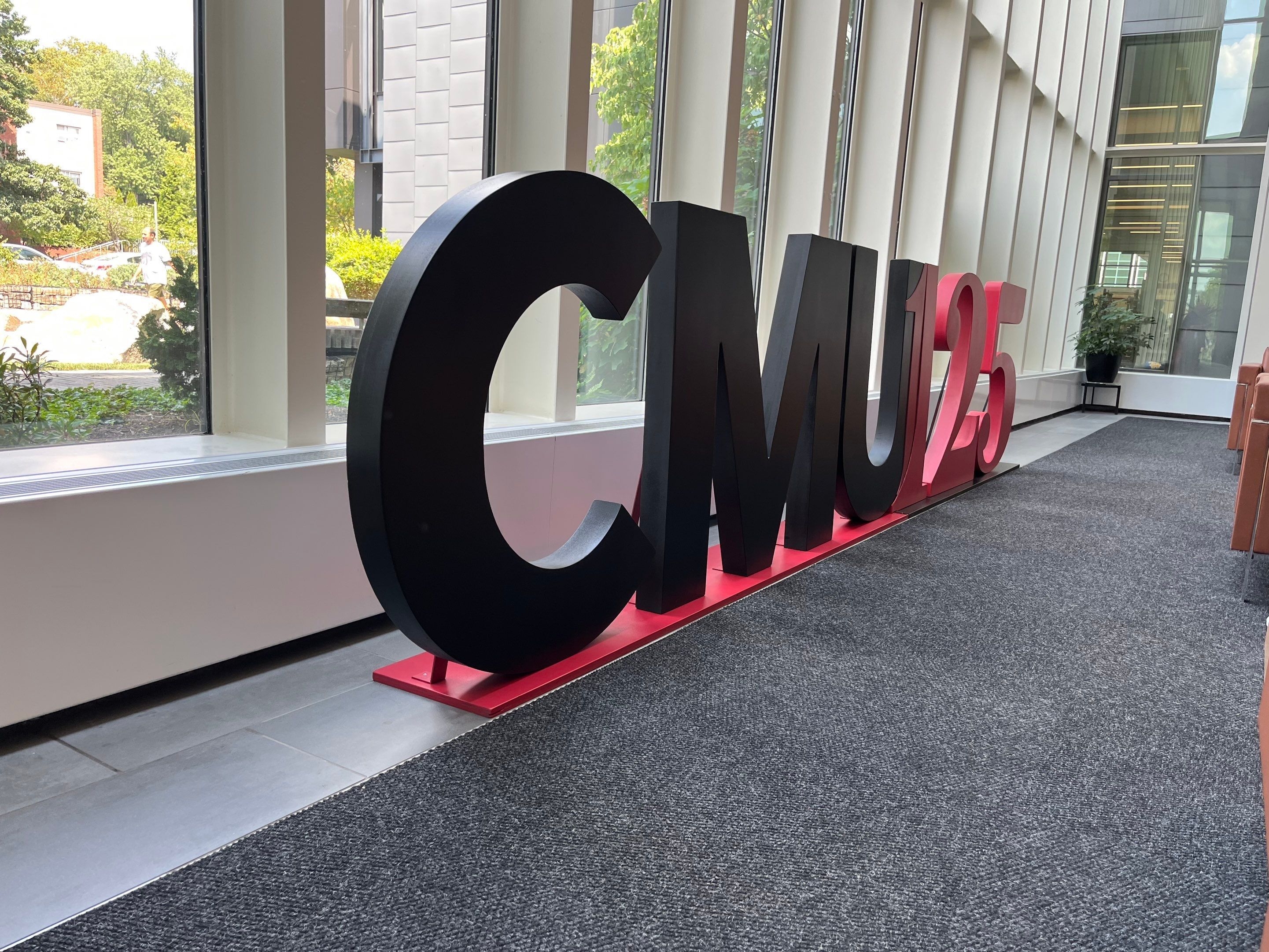CMU celebrates its 125th year anniversary! HDU Photo Op @ Carnegie Mellon University Main Campus.