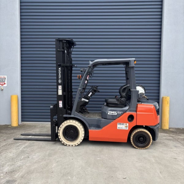 Forklift Clearance Centre - Servicing