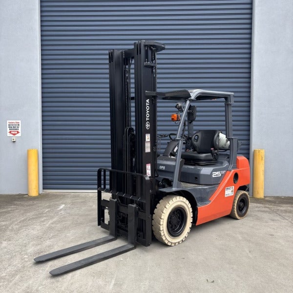 Used Toyota LPG Forklift #W311
