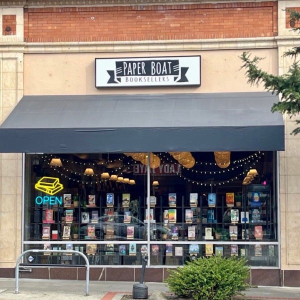 Storefront Signage for Retails - Important Benefits - Seattle, WA