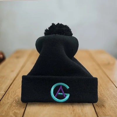 https://cdn.gorilladash.com/images/media/19177547/fully-promoted-usa-custom-embroidered-pom-pom-beanie-for-ca-fully-promoted-hackensack-square-68af654201991.jpg?auto=webp&crop=1%3A1%2Csmart&width=400