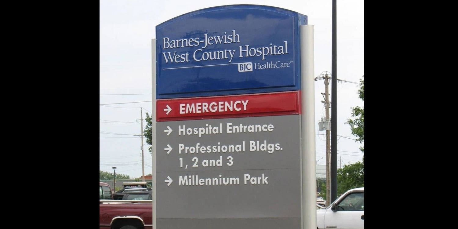 Custom Pylon Signs