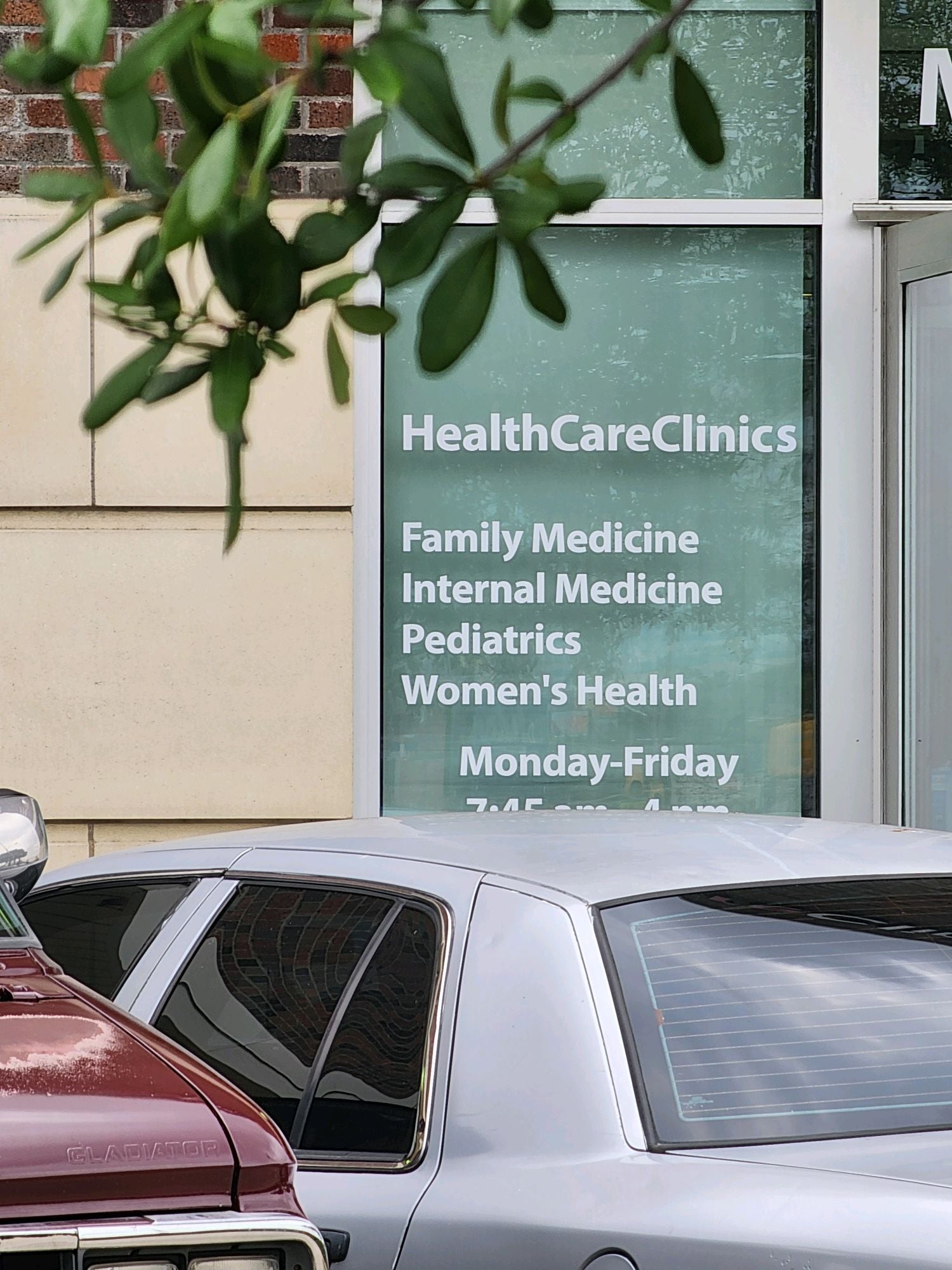 Improving Patient Care with Better Hospital Signage