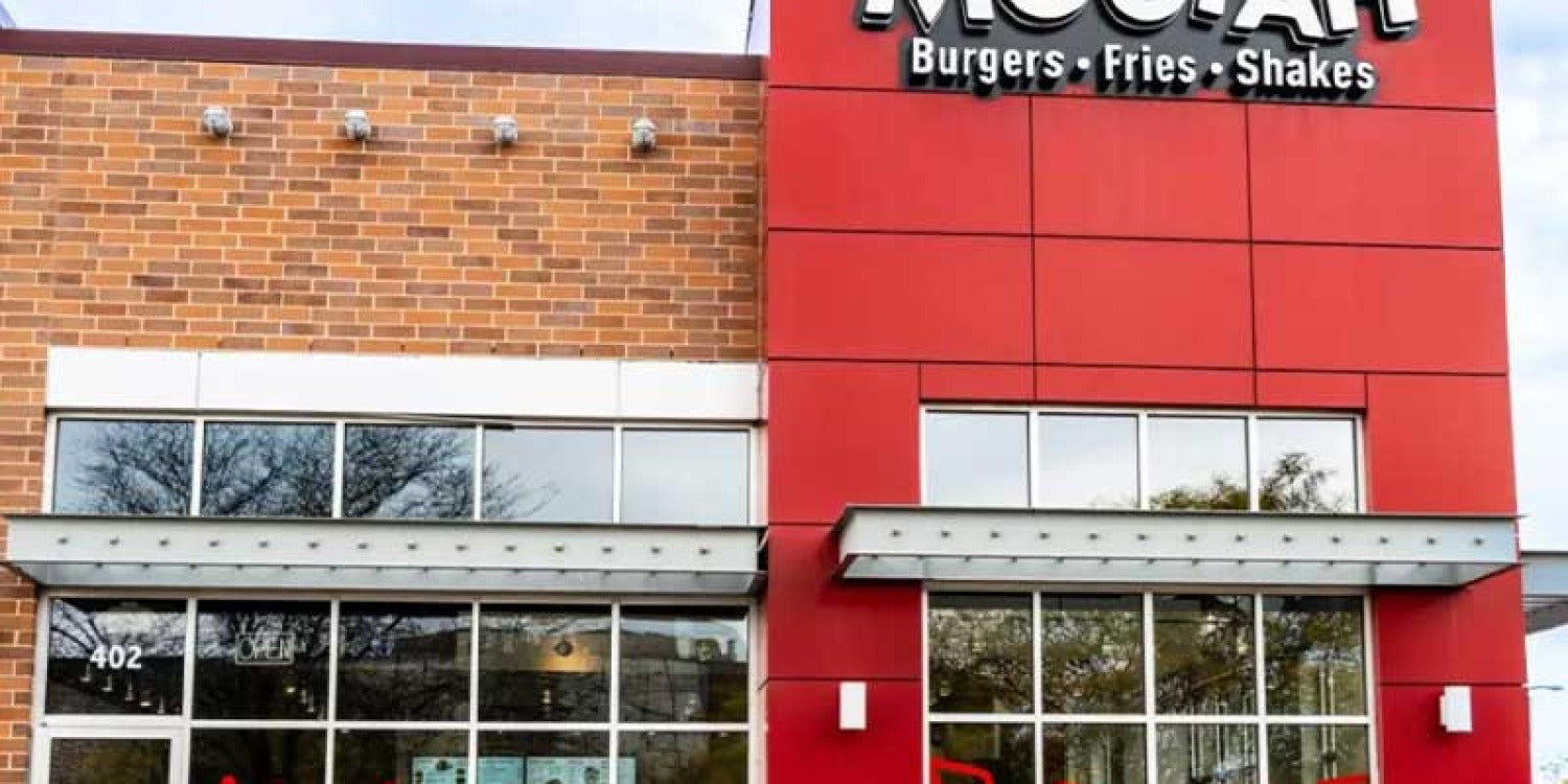 MOOYAH Brings Back Fan Favorites with Hot Bacon Jam Burger & Butter Pecan Shake
