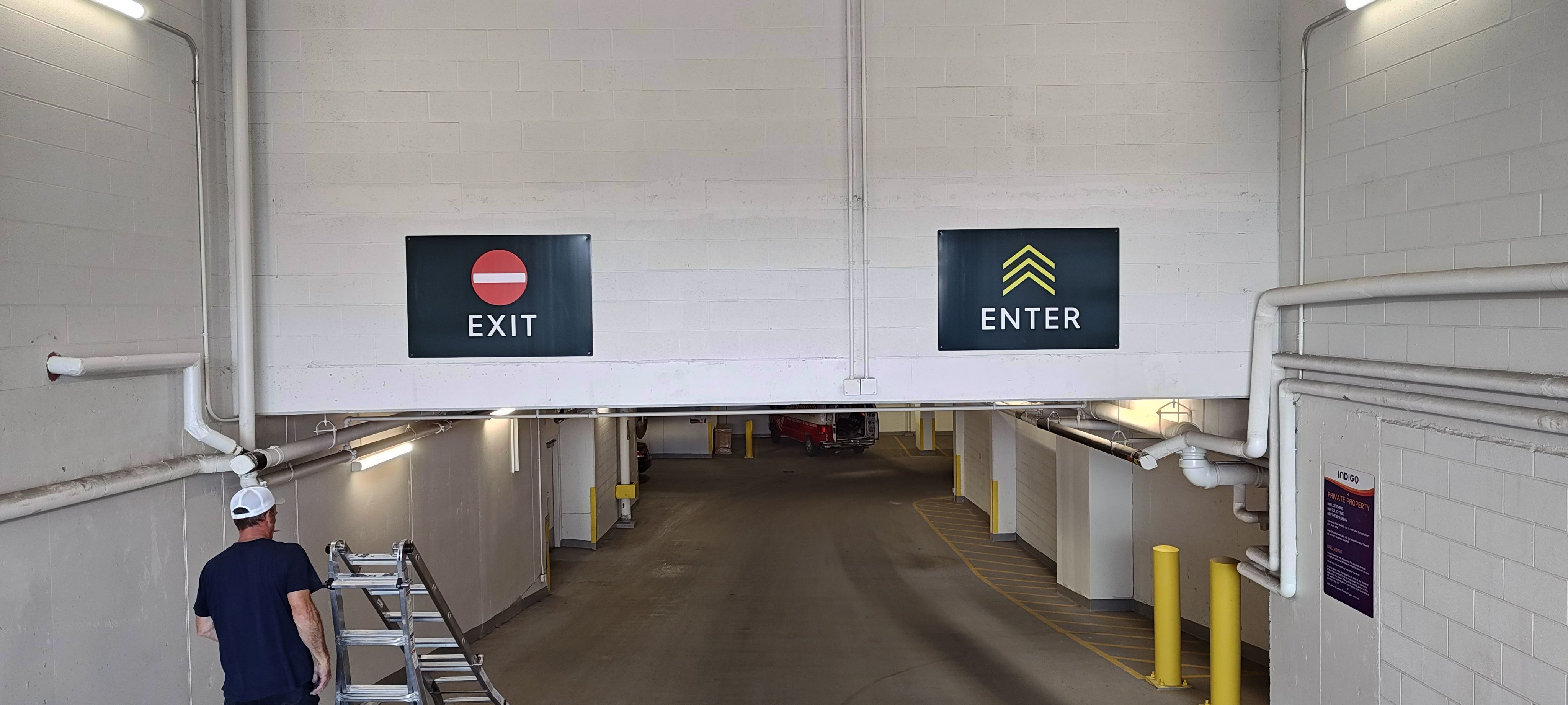 Uxborough Calgary - Parkade Signage