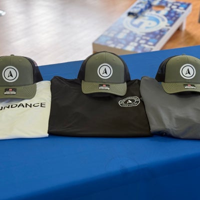https://cdn.gorilladash.com/images/media/19194414/fully-promoted-usa-gobundance-hat-backpack-tumbler-square-68b8a404471c7.jpg?auto=webp&crop=1%3A1%2Csmart&width=400