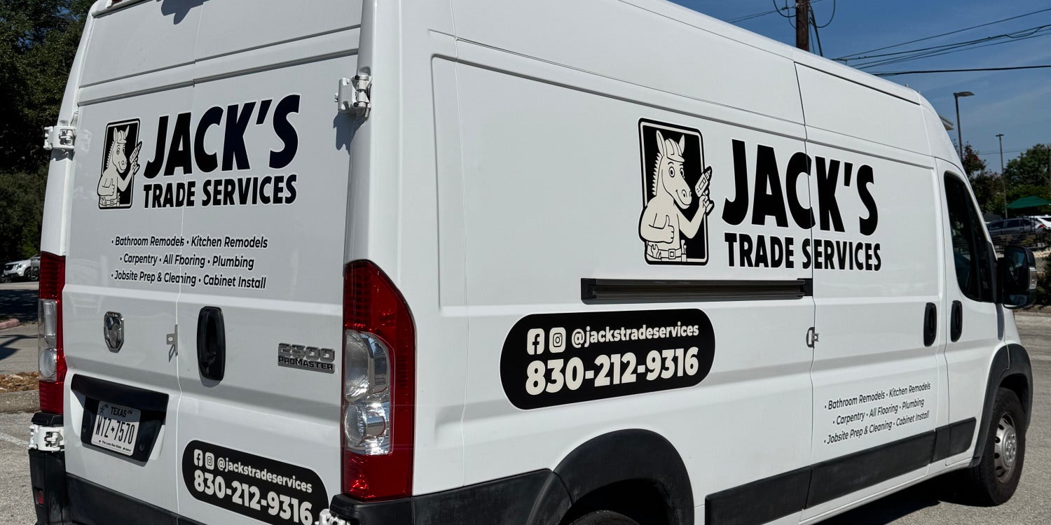 Vinyl Vehicle Lettering