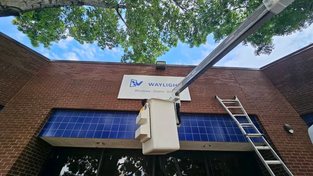 Relocating Your Business? Don’t Leave Your Signs Behind!
