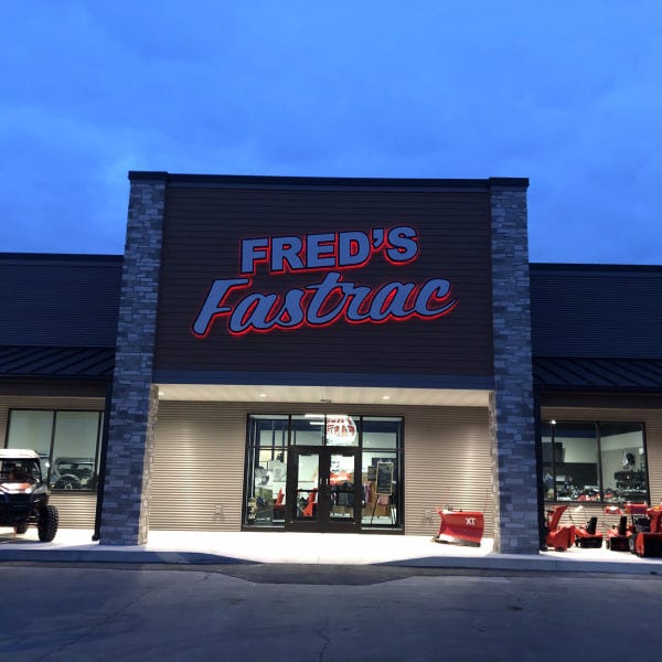 Fred's Fastrac_Night