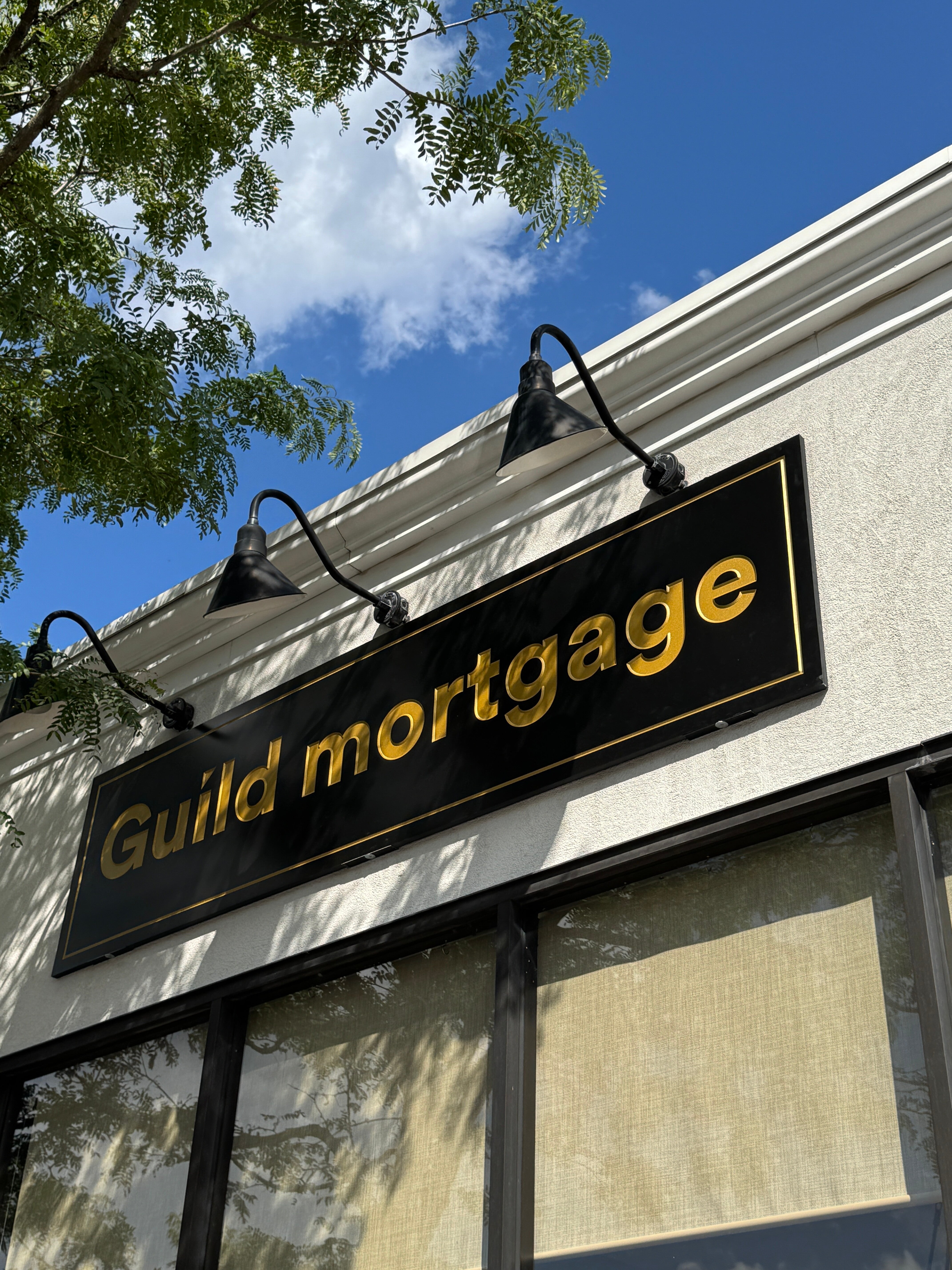 Top Signage Trends for Retailers Heading into Spring 2026