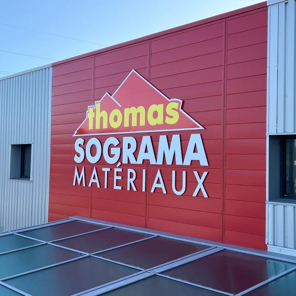 Pose-Enseigne-Thomas-Sograma-Signarama-Sorbiers