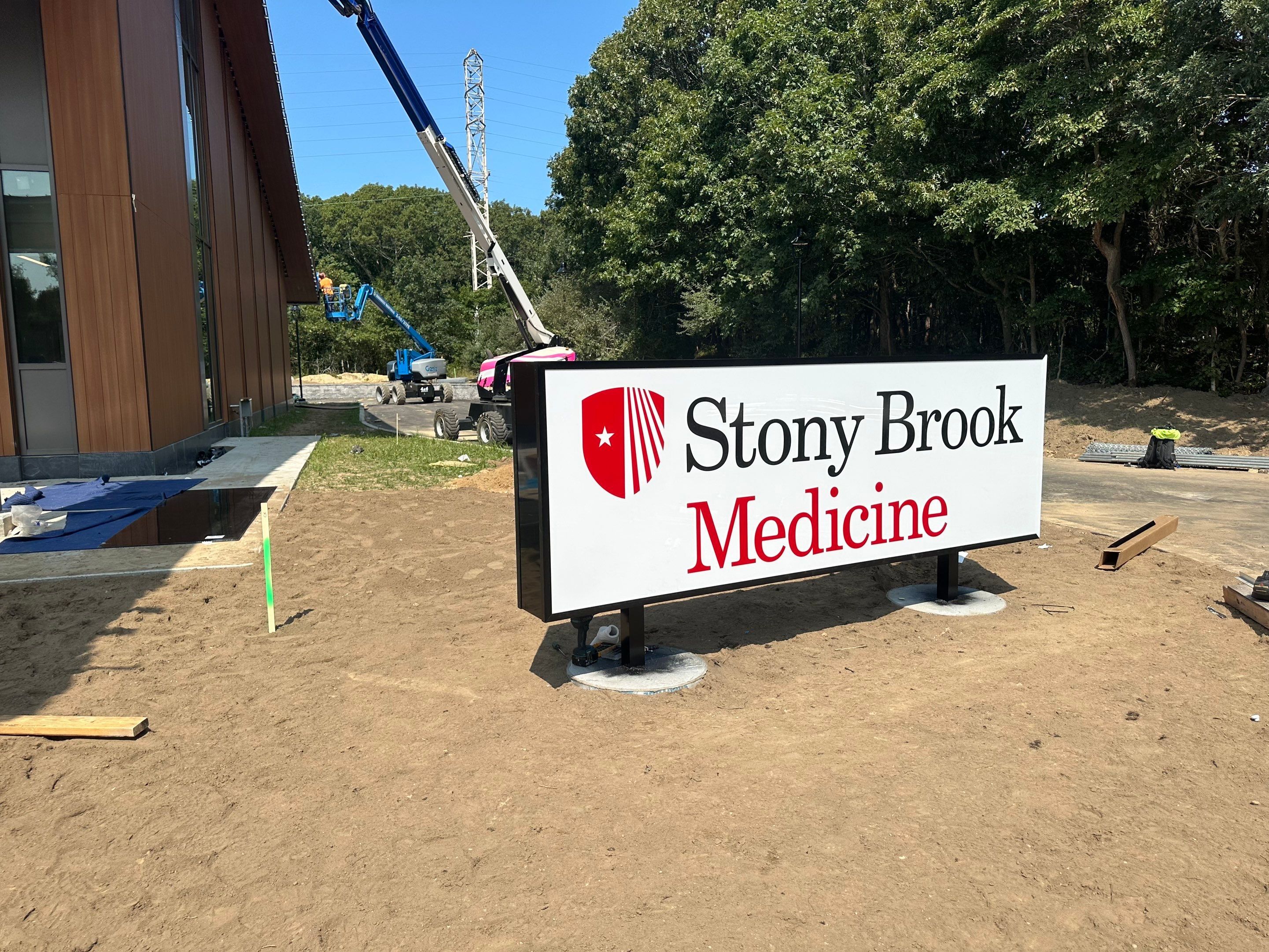 Custom Exterior Signage: Make Your Business Stand Out