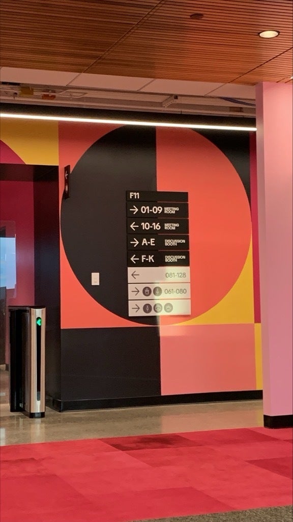 Directional Wayfinding Signage for Corporate Offices: Why It Matters - Bellevue, WA