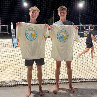 https://cdn.gorilladash.com/images/media/19393120/fully-promoted-usa-slunks-shirt-2-square-68cb0dad66492.jpg?auto=webp&crop=1%3A1%2Csmart&width=400