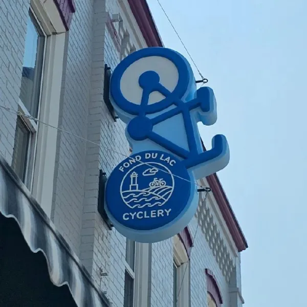 Exterior Signage: Fond du Lac Cyclery