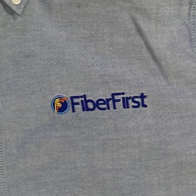 https://cdn.gorilladash.com/images/media/19466579/fully-promoted-usa-fiber-first-button-downs-square-68d16321442e8.jpg?auto=webp&crop=1%3A1%2Csmart&width=400