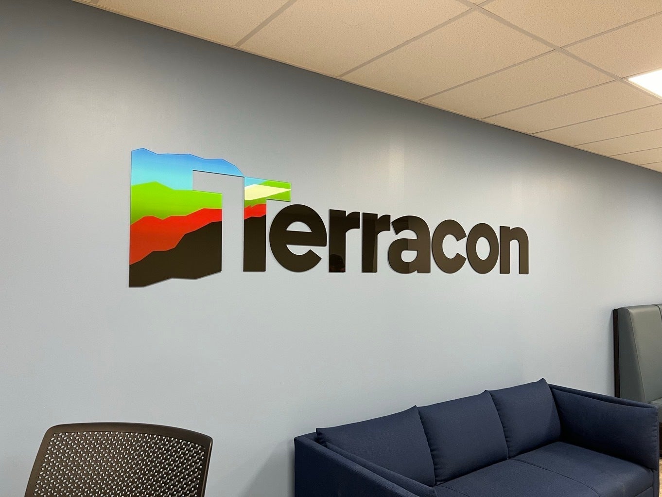 Business & Company Signs