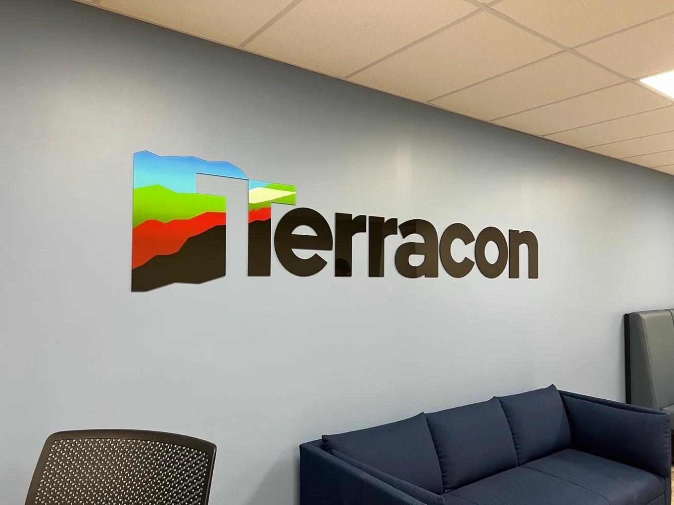 Business & Company Signs