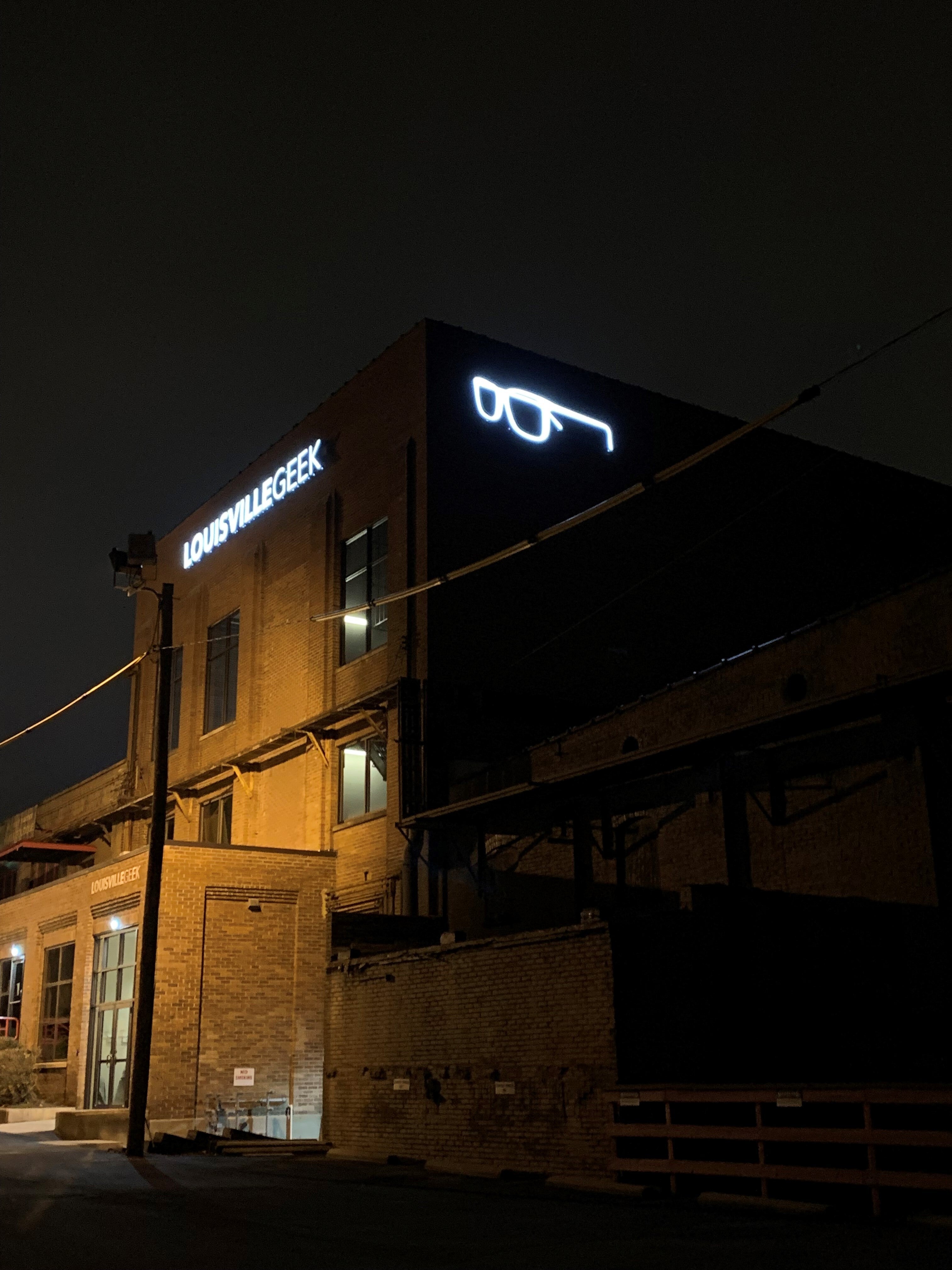 Outdoor Illuminated & Backlit Signs