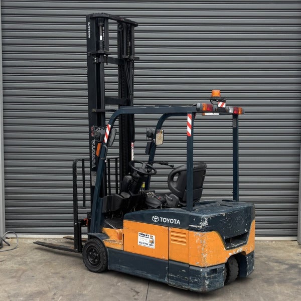 Used Toyota Electric Forklift #1302