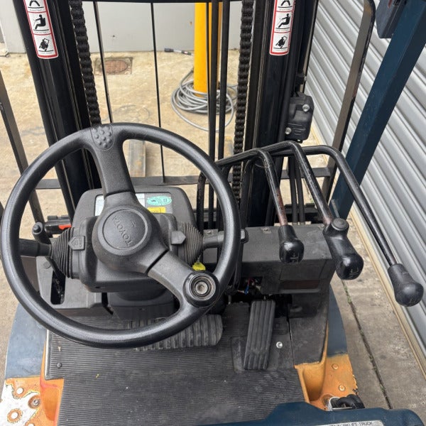 Used Toyota Electric Forklift #1302