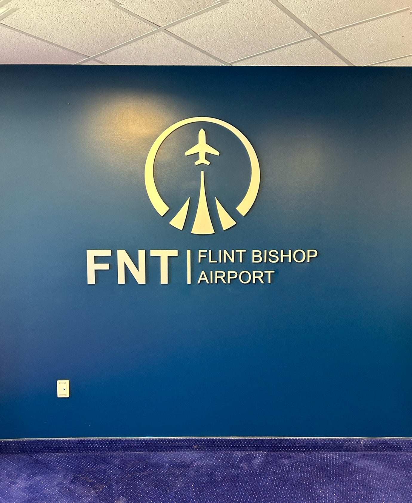 Bishop International Airport