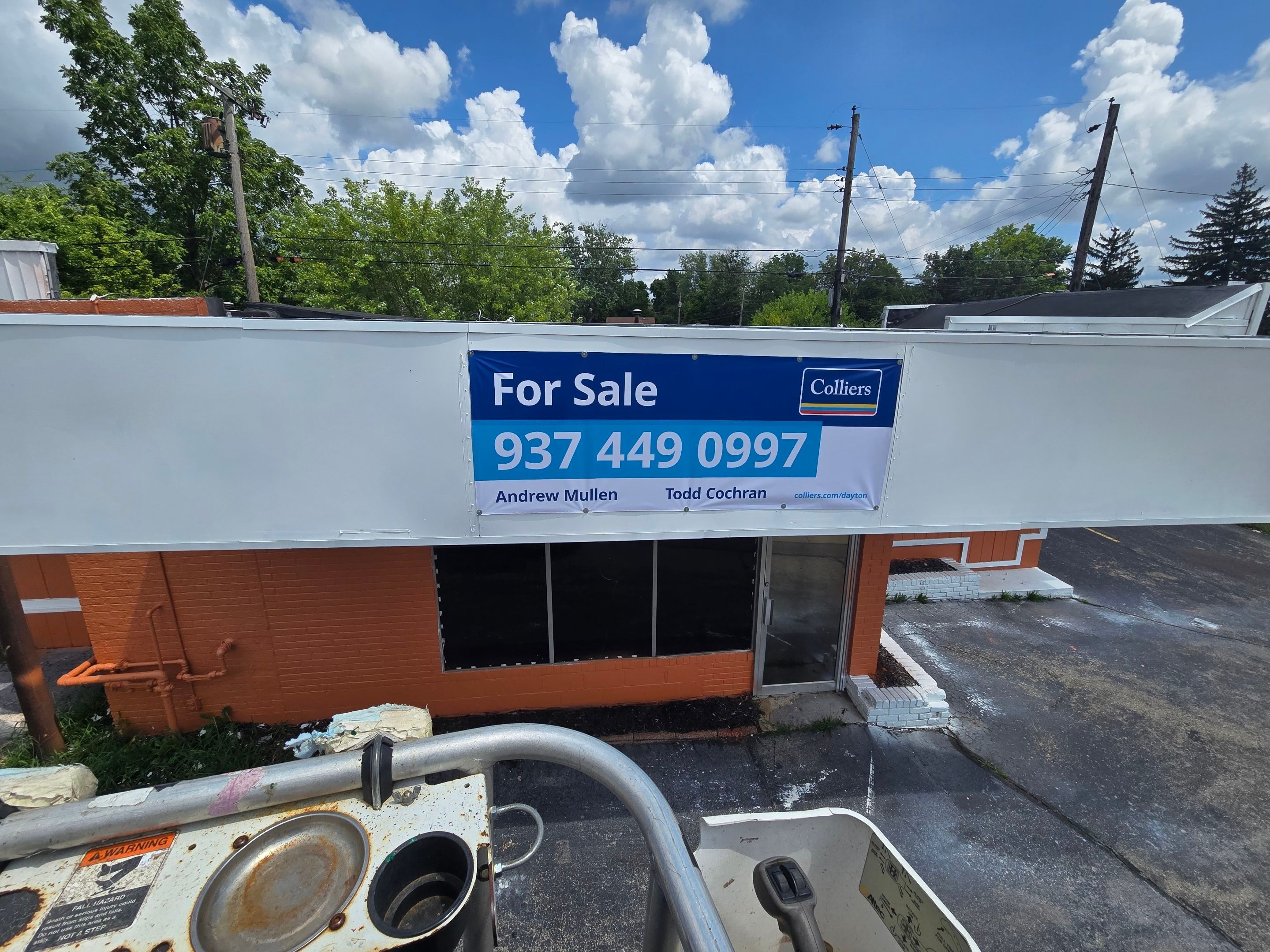 Commercial Real Estate Signs