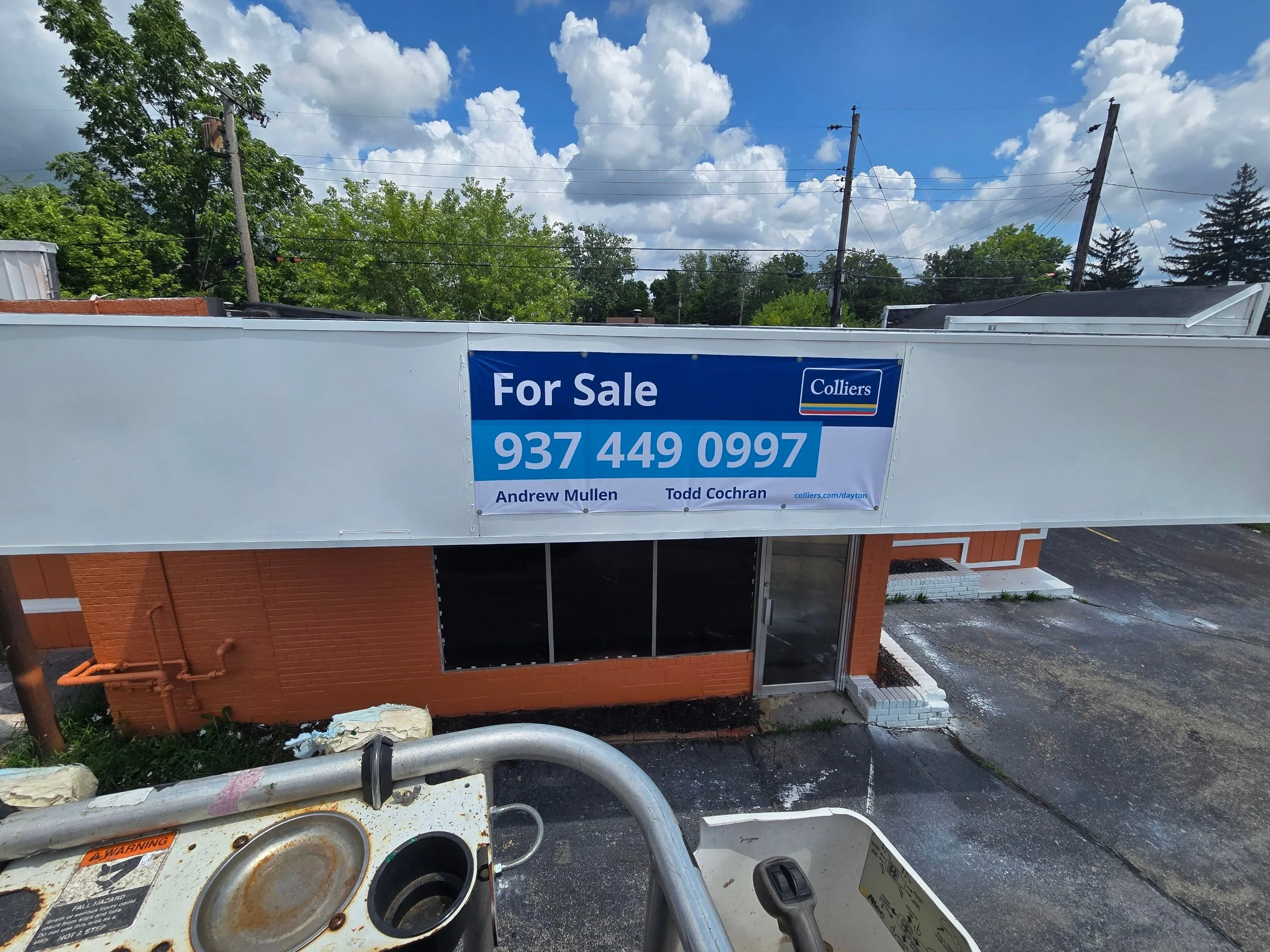 Commercial Real Estate Signs