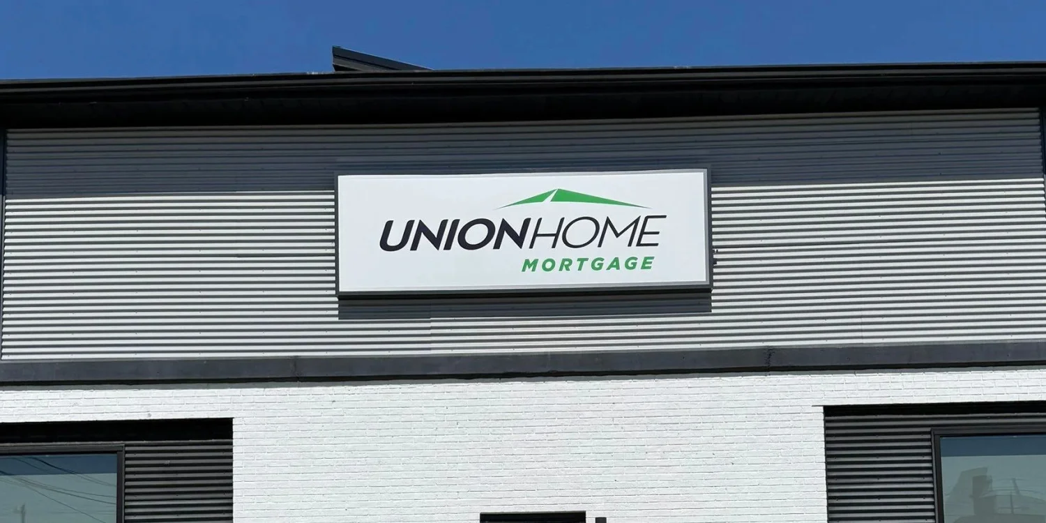 Business & Company Signs