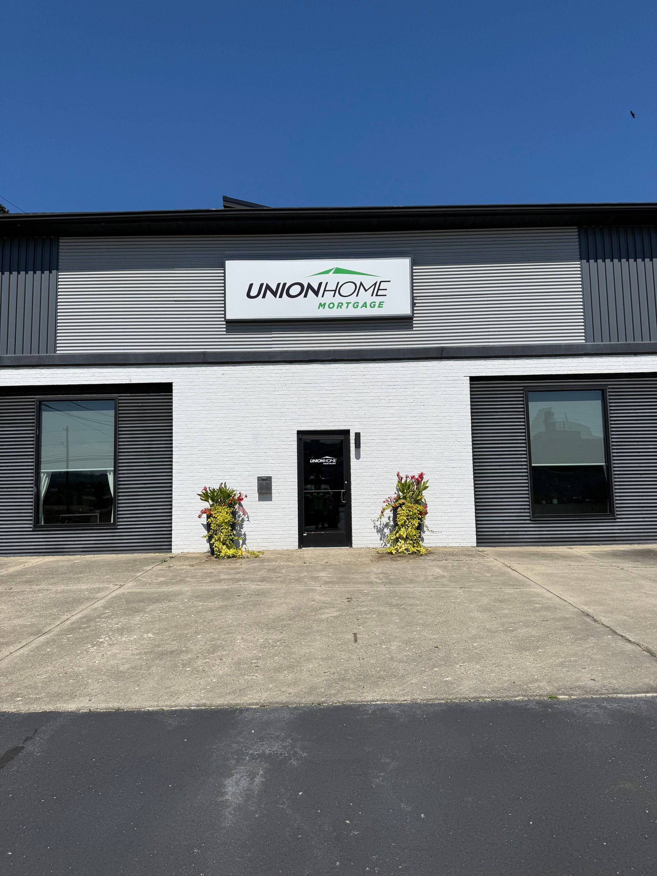 Business & Company Signs