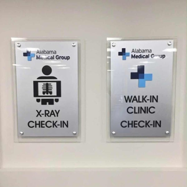 Better Care Starts with Clear Signs: How Healthcare Facilities Benefit from Effective Signage
