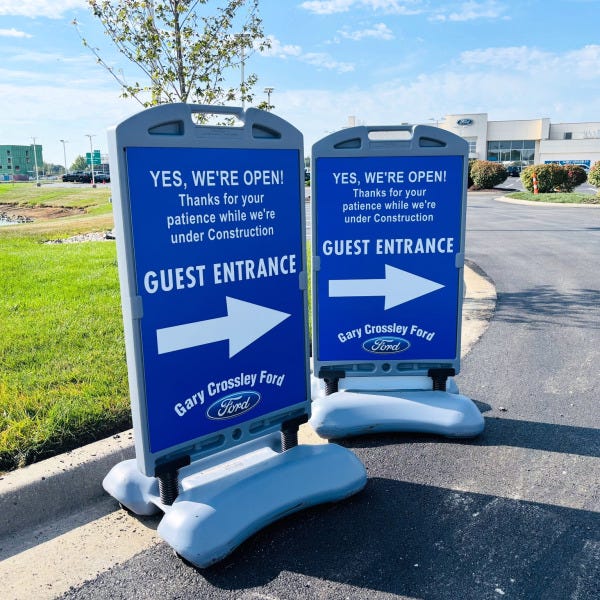 Mobile Wind Signs with Signarama Liberty