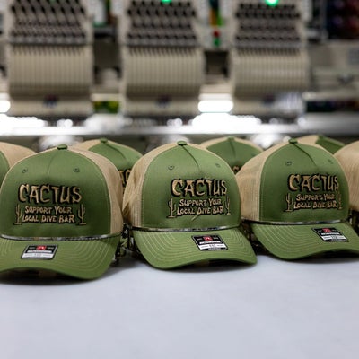 https://cdn.gorilladash.com/images/media/19510293/fully-promoted-usa-mm-0925-green-richardsons-square-68f6a34e02fb8.jpg?auto=webp&crop=1%3A1%2Csmart&width=400