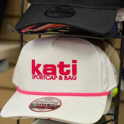https://cdn.gorilladash.com/images/media/19510601/fully-promoted-usa-pink-caps-square-68dad9f145221.jpg?auto=webp&crop=1%3A1%2Csmart&width=400