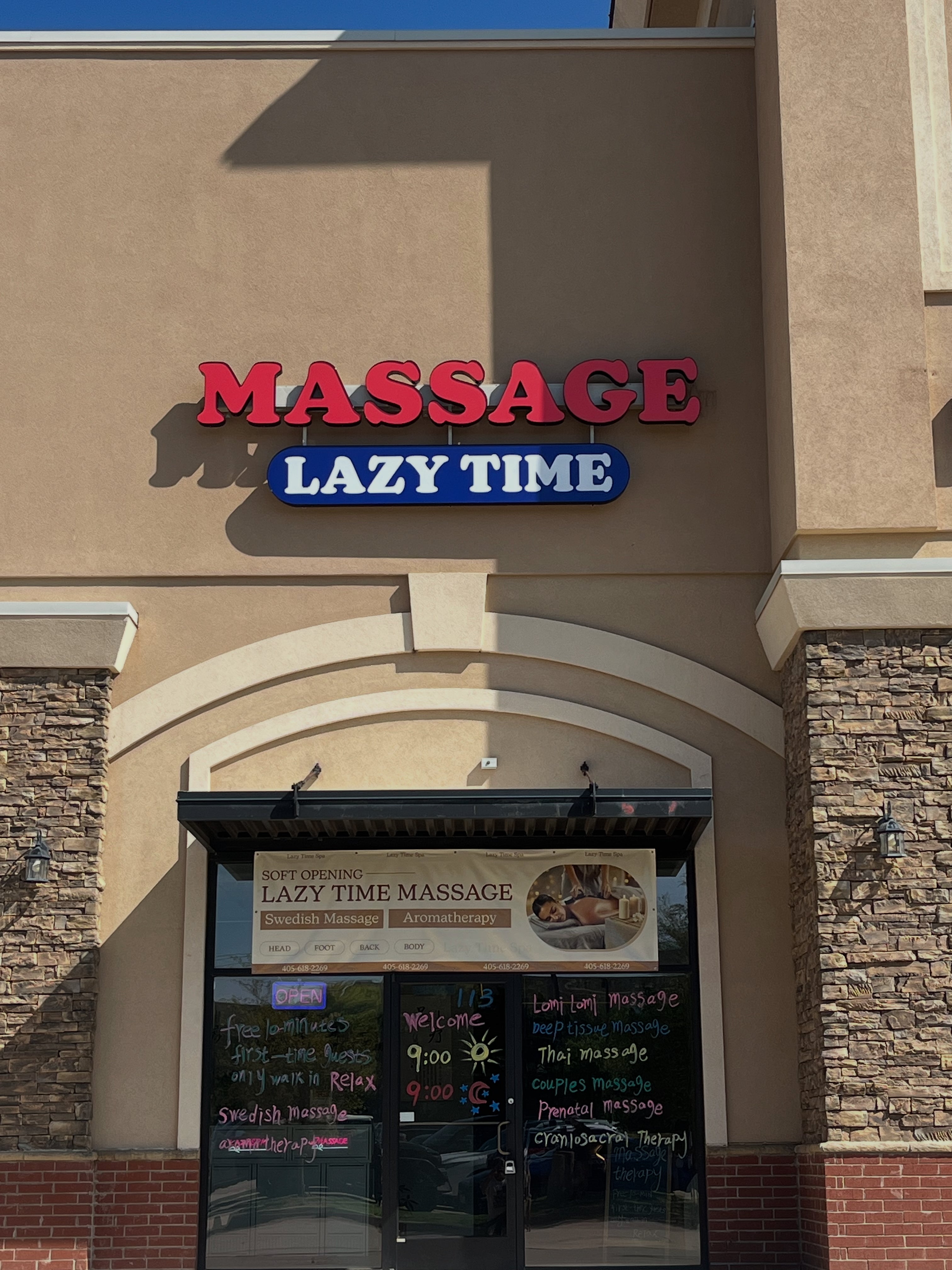 Building & Commercial Signs