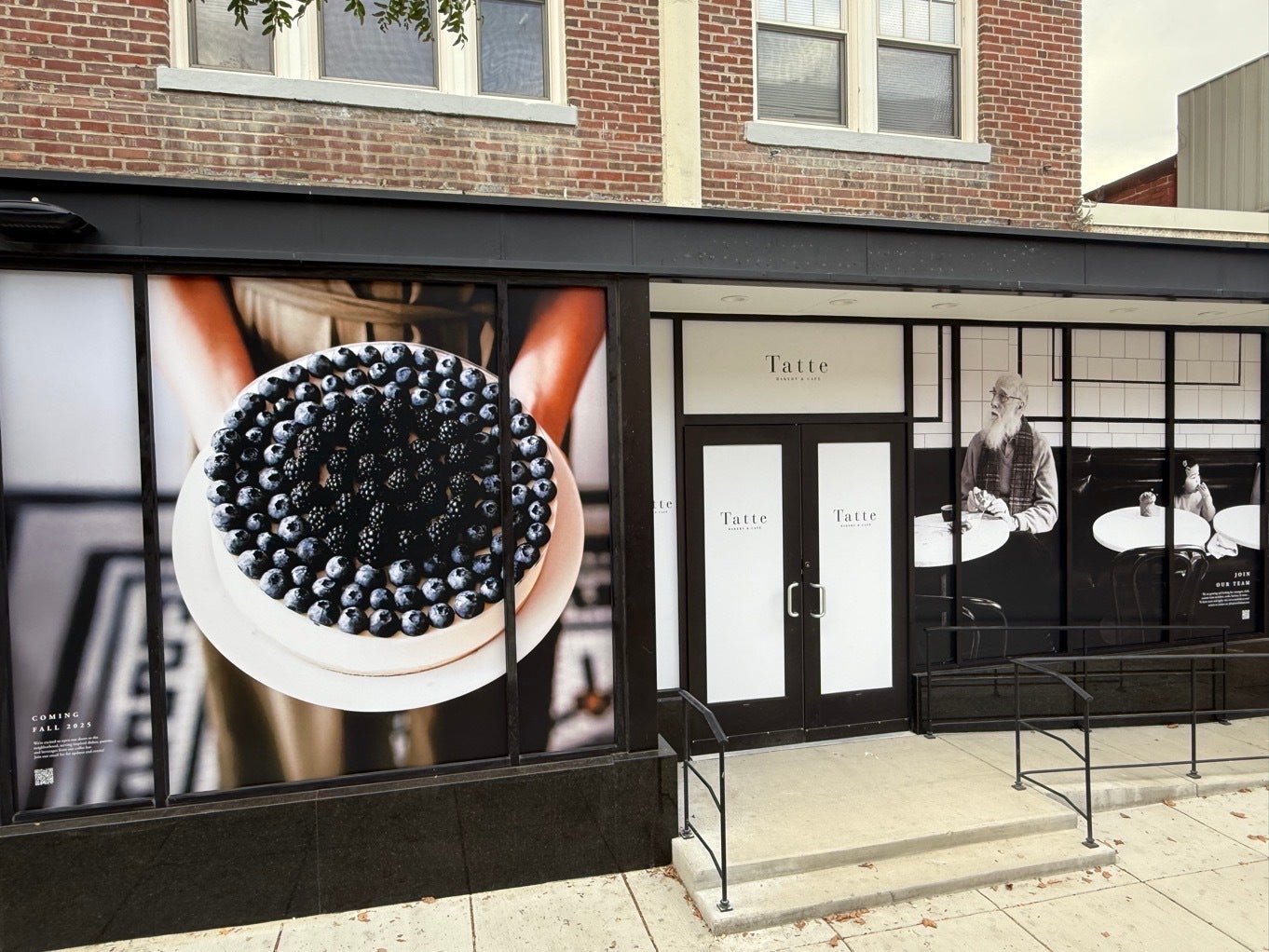 Construction Vinyl Graphics for Tatte Bakery & Café Coming Soon to Adams Morgan