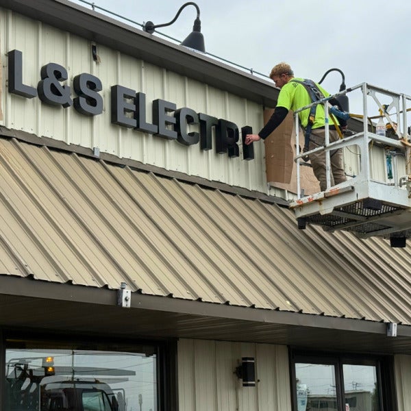 Channel Letters: L&S Installation