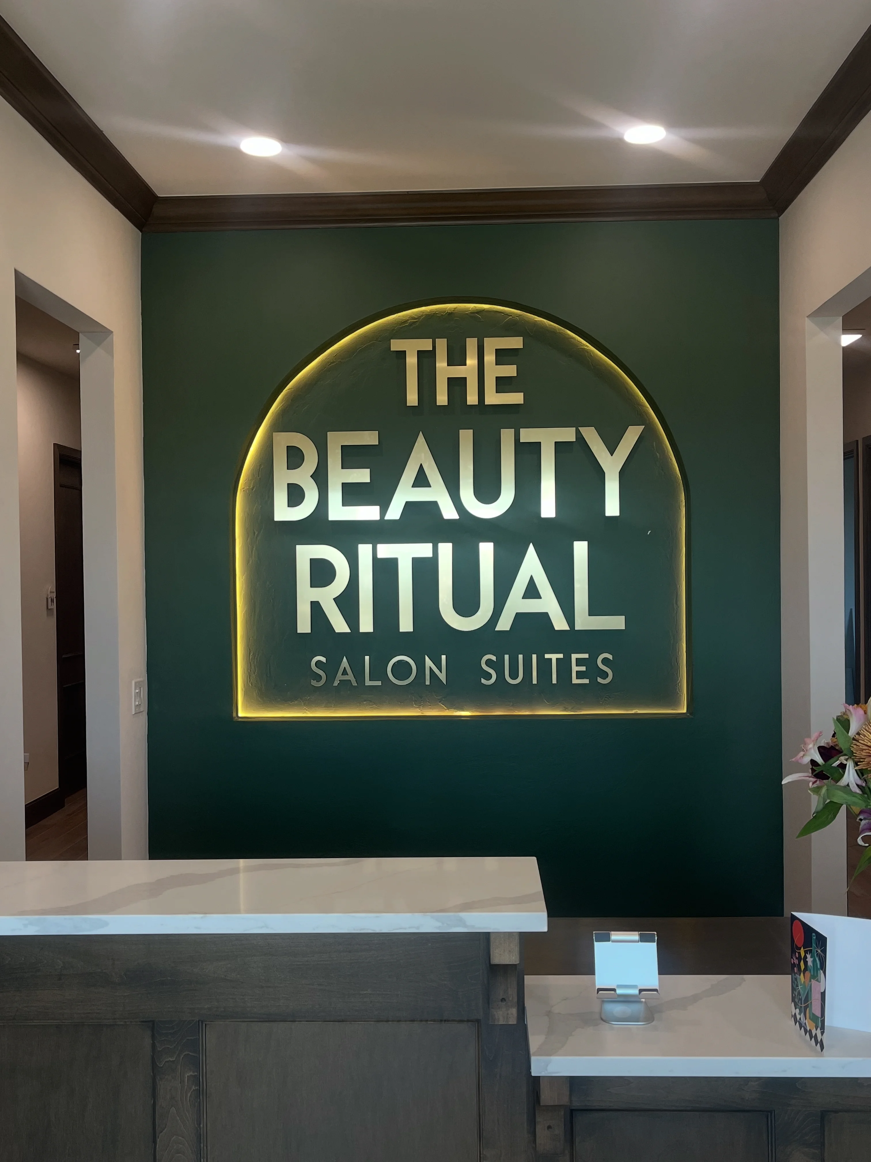 Business & Company Signs